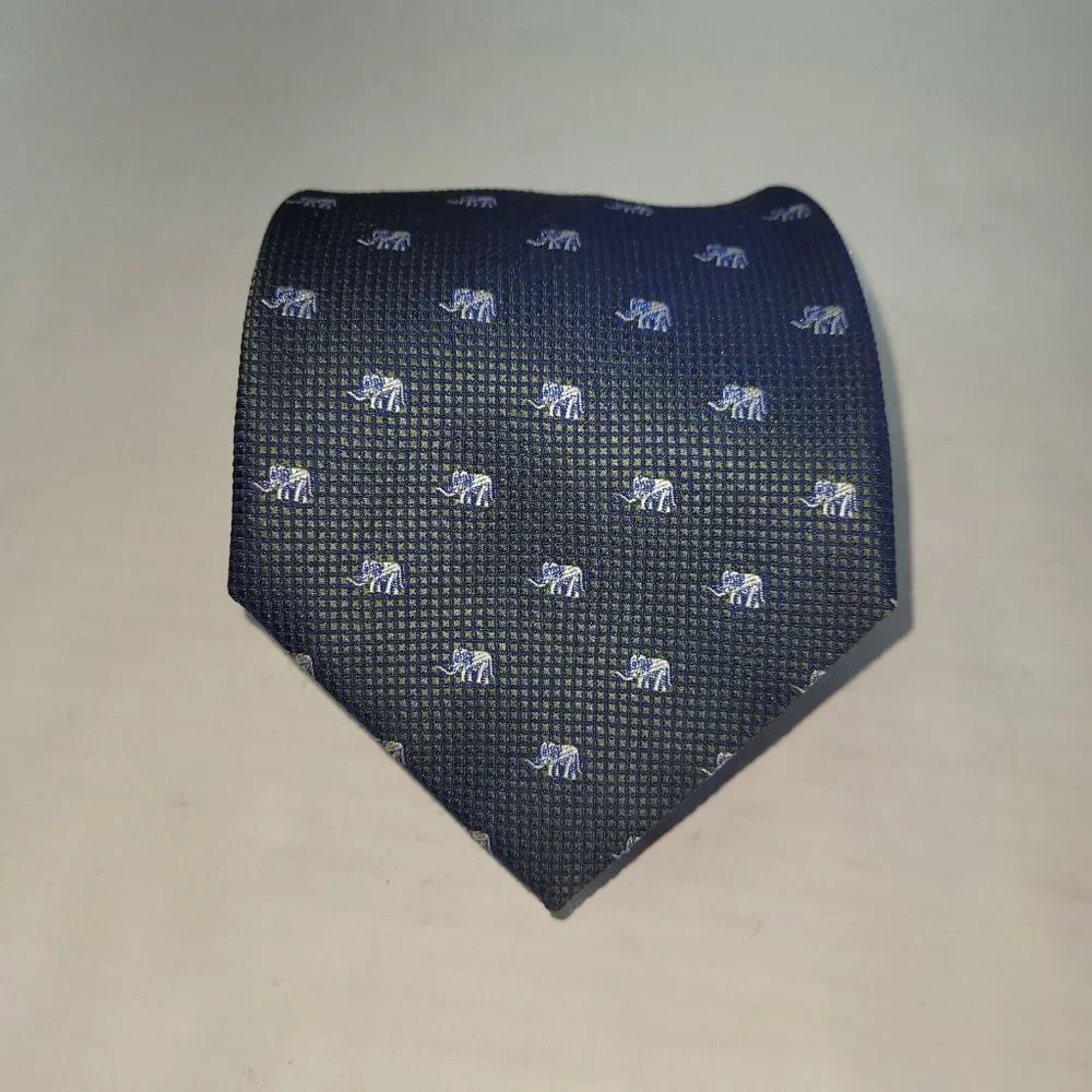 Viva Silk Tie Mens Necktie Silk Handmade All‎ Over Elephant Print On Grey